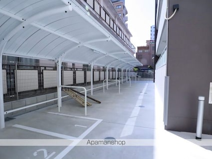 Ａｖａｎｔｉ[1K/28.22m2]の駐車場3