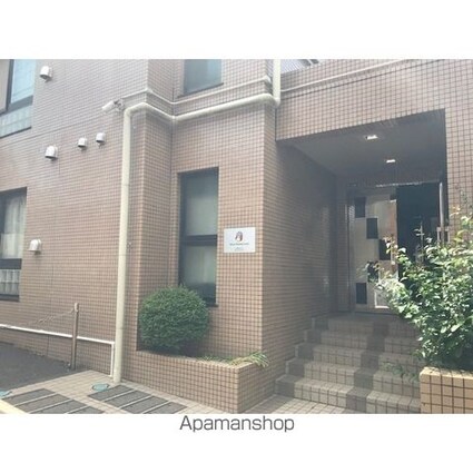 ヒルズ三栄町[1LDK/48.28m2]のエントランス