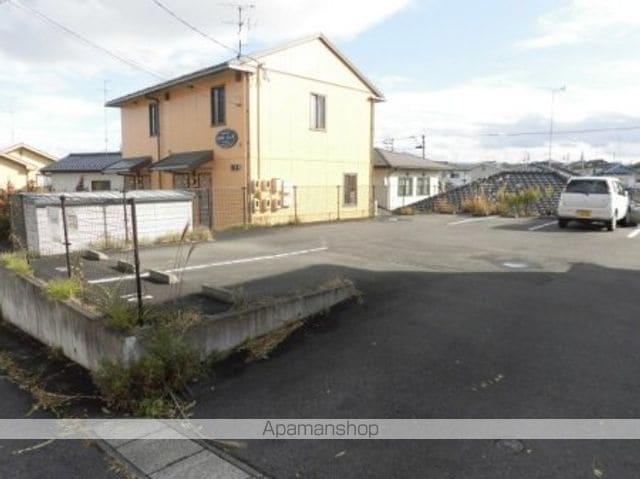 apartment 福島県須賀川市和田字弥六内
物件地図
