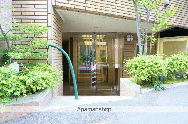 サヴォイステディハウスの玄関写真