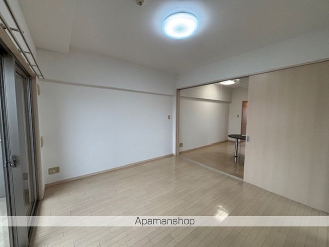 フラットリア春日の内装写真