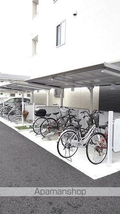 イセソラージュ　Ｄ[2K/30.85m2]の共用部