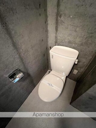 ＣＡＳＡ－ＦＲＯＮＴＩＥＲ[1R/25.2m2]のトイレ