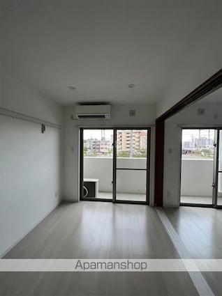 レーヴ宇茂佐[1DK/29.89m2]のリビング・居間1