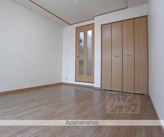 富小路四条マンションの内装写真