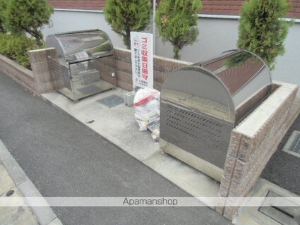 東京都武蔵村山市学園３丁目[1R/32.9m2]の共用部2