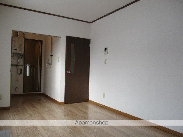 リバーサイド元町の内装写真