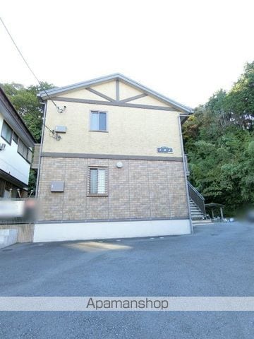 ＪＲ東海道本線 大船駅 バス乗車時間：7分 最寄りバス停で下車 徒歩3分 2階建 築19年の外観写真