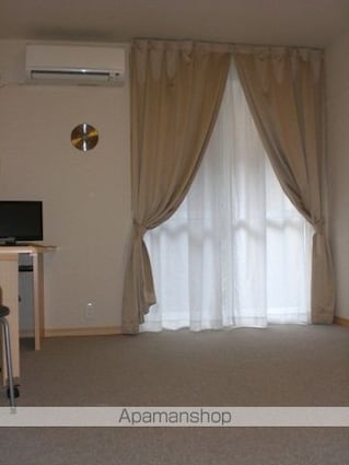 レオパレスソレーユⅢ[1K/26.08m2]のリビング・居間2