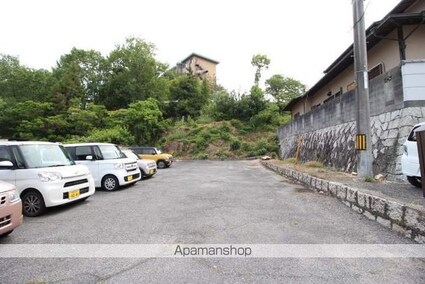 コーポマスカットⅡ[2LDK/55.1m2]の駐車場