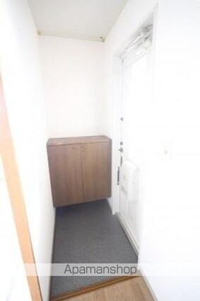 ドミール円座Ｄ棟[2LDK/50.26m2]の玄関