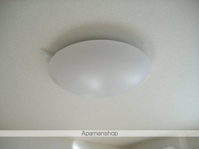 ハチマルの内装写真