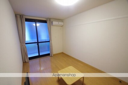 レオパレスシルフィード[1K/20.81m2]のリビング・居間