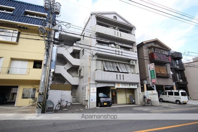 宮正商船ビルの外観写真