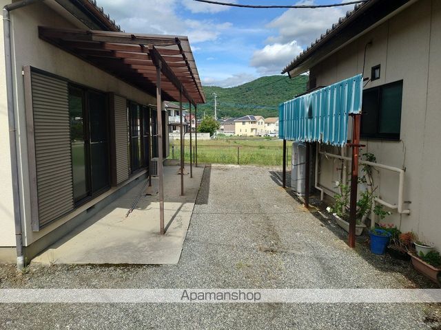 【坪川住宅（１０号－１２号）の外観3】