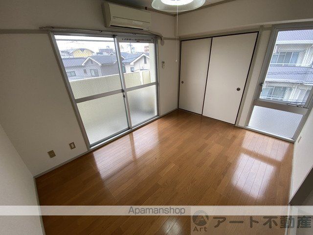 ジョイフラットIIの内装写真