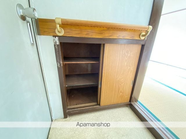 菱屋西ハウスの内装写真