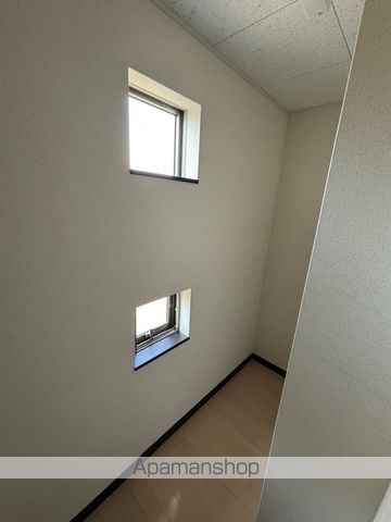 レオネクストエスタシオネスの内装写真