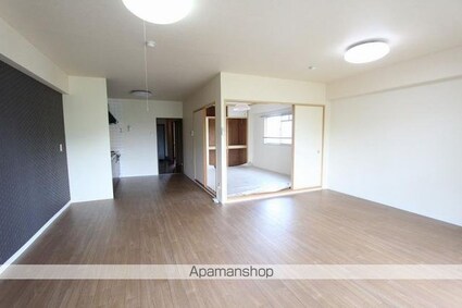 パークサイド鶴市[2LDK/65.61m2]のリビング・居間