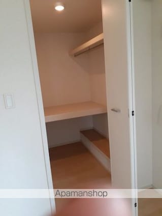 パーシモン　Ｂ[2DK/42.89m2]の収納