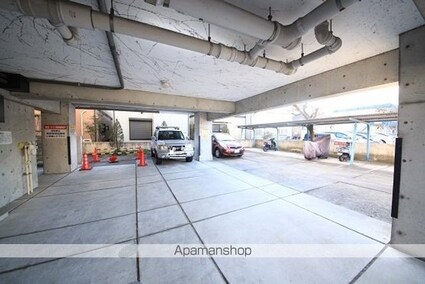 イーハトーブ[1R/23.05m2]の駐車場