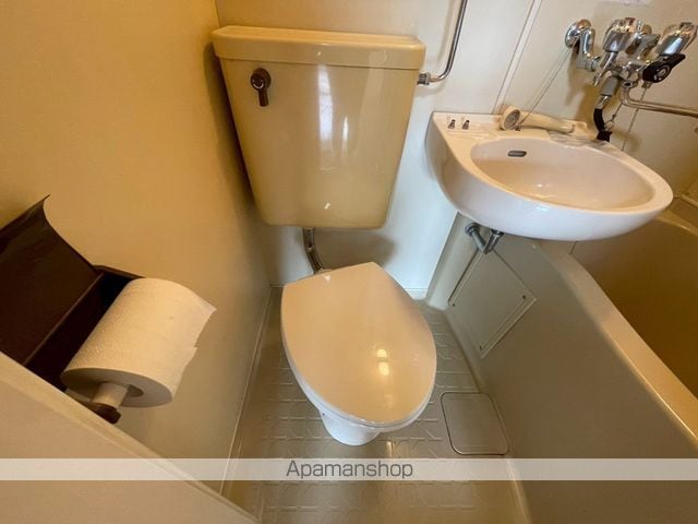 TINY SQUAREの内装写真