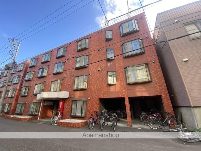 プレサント北8条Aの外観写真