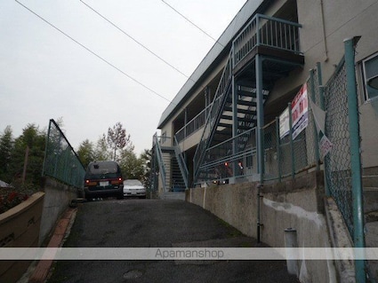 うずらマンション[2K/38m2]の外観2