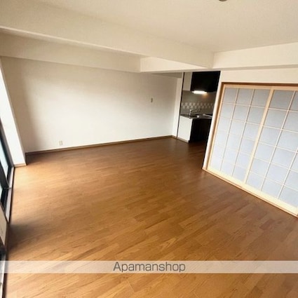 アドニス吉田[2LDK/62.6m2]の内装3