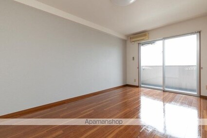 エンスエニョ２１ビル（３Ｆ以上）[1K/28.93m2]のリビング・居間