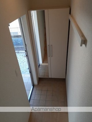 ココ浜田町[1LDK/43.79m2]の玄関