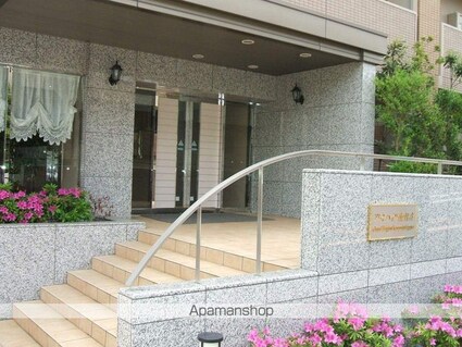 グランハイツ南雪谷[1LDK/57.72m2]の外観1