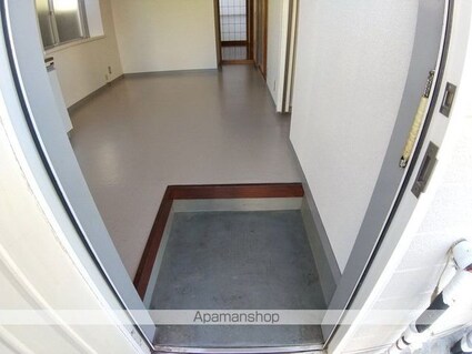 長野県松本市大字里山辺[3LDK/49.9m2]の玄関