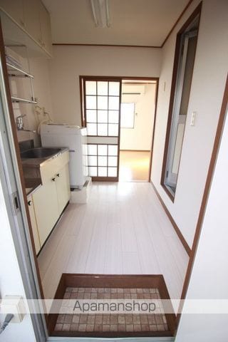 TSUSHIMA HIGASHI APARTMENTの内装写真