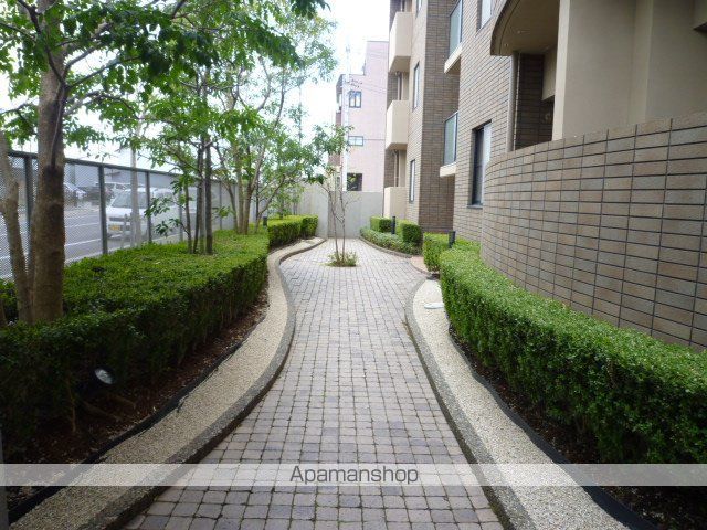 グラヂオーソの玄関写真