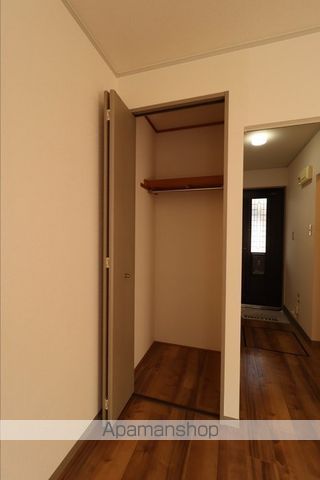 レジデンス高柳 A棟の内装写真
