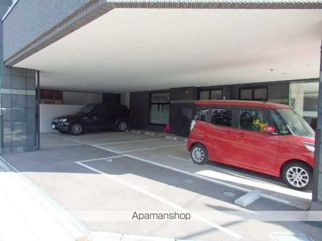 ノヴァ知事公館前のその他写真