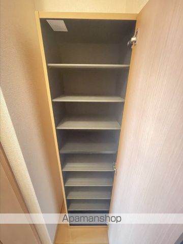 メゾン ピアチェーレの内装写真