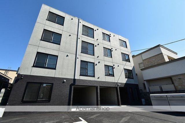 MINES福住の外観写真