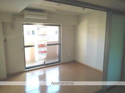 プロムナードⅣ[1LDK/42.06m2]のリビング・居間1