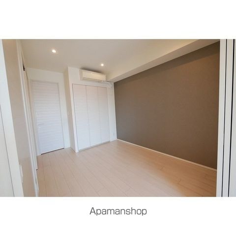 コンフォリア新宿イーストサイドタワーの内装写真