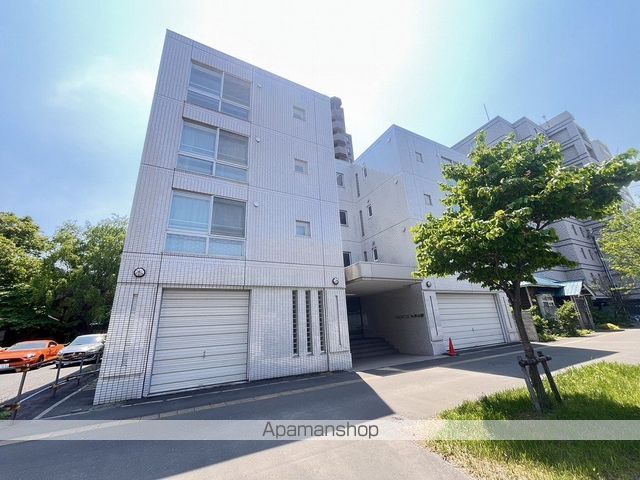プレステージ知事公館の外観写真