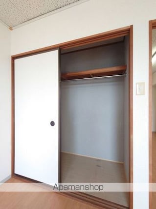 プレジール岡本　Ａ棟[1K/26.49m2]の収納