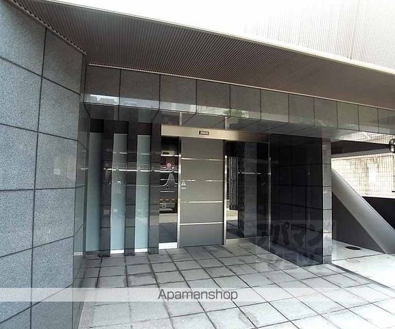 サンクチュアリ四条高倉の外観写真