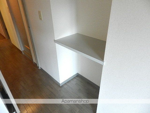エムズ・アーク A棟の内装写真
