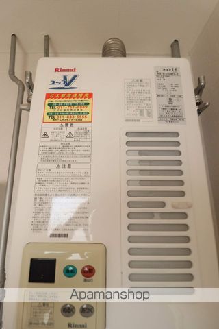 オリーブの内装写真