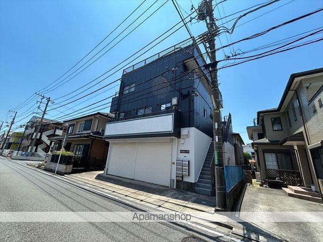 クリスタレン・モアの外観写真