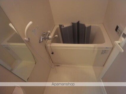 アピス三軒茶屋[1K/30.54m2]のバス