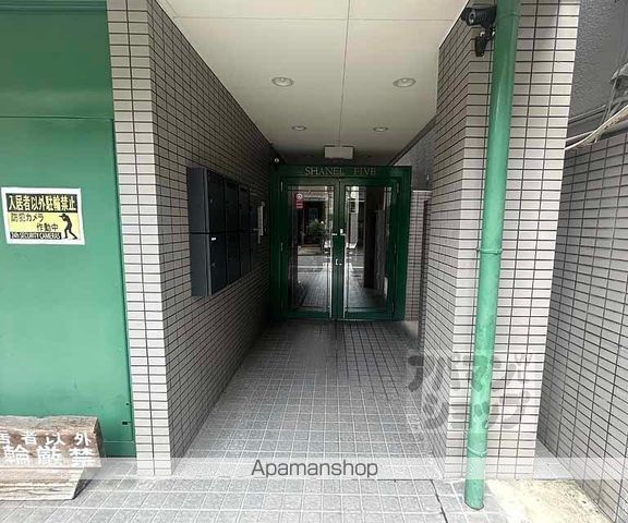 シャネルファイブの玄関写真