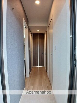 ラクーン守山[1LDK/42.59m2]の玄関